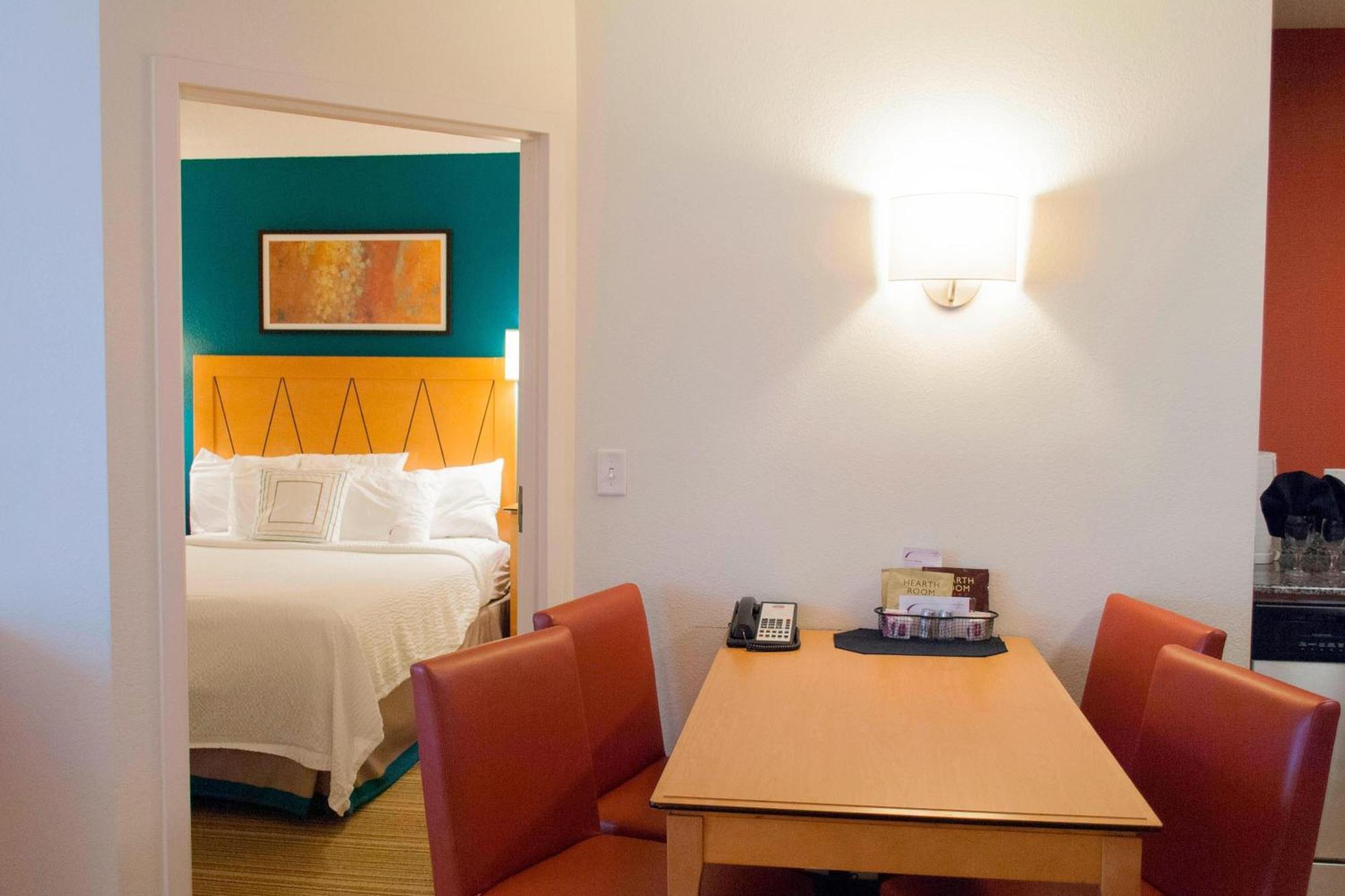 Residence Inn By Marriott Harrisburg Carlisle Exteriör bild
